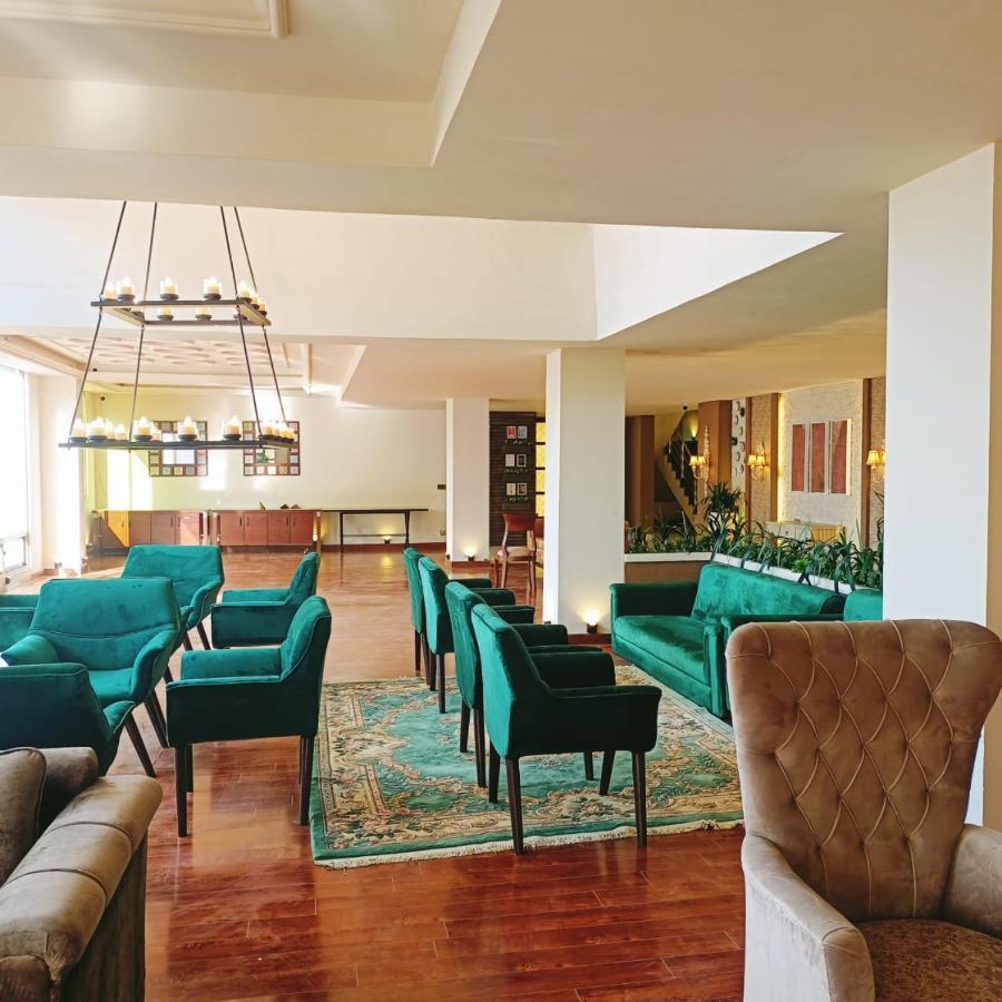 Shelton Suites 布尔班 外观 照片