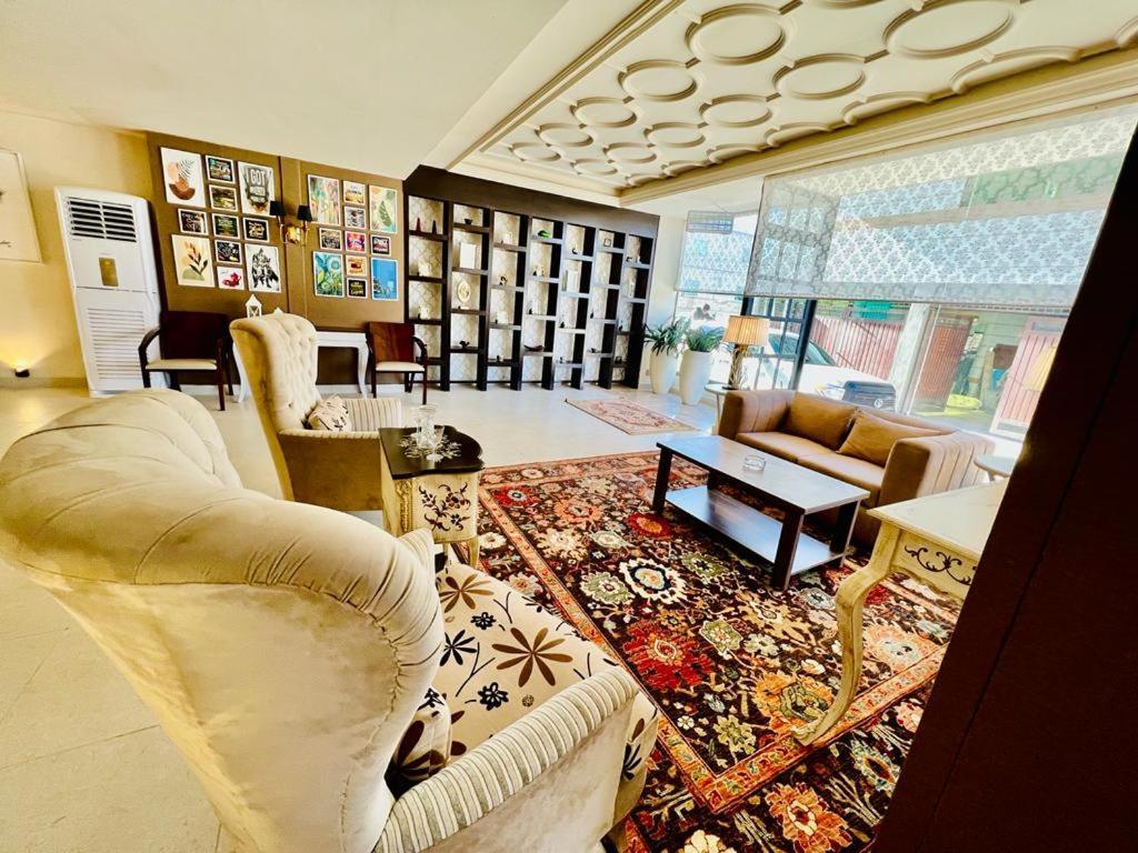 Shelton Suites 布尔班 外观 照片